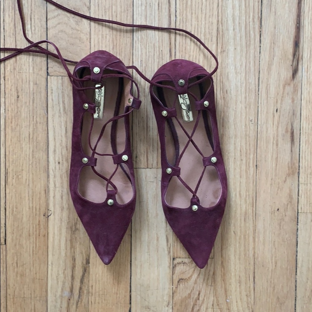Halogen maroon tie up pointy flats with gold studs